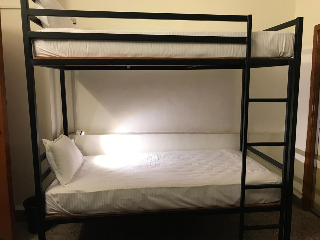 كالانغيُت Aerostel - Backpacker'S Hostel In Goa المظهر الخارجي الصورة