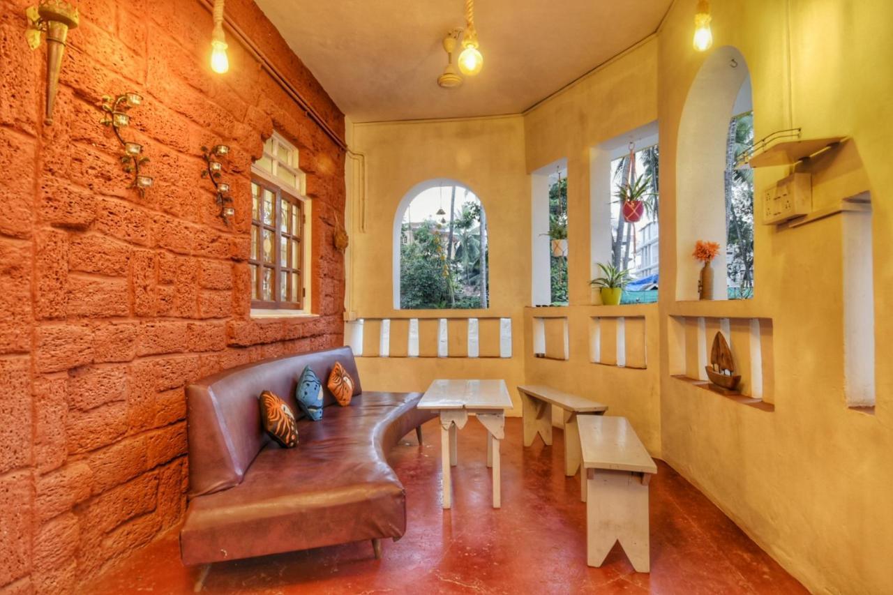كالانغيُت Aerostel - Backpacker'S Hostel In Goa المظهر الخارجي الصورة